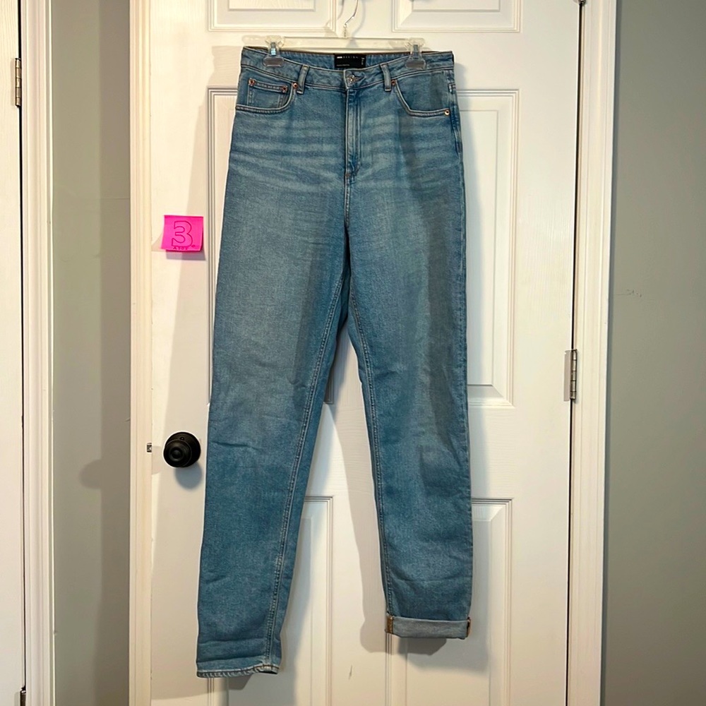 ASOS TALL: ASOS Design waist enhancing mom jean